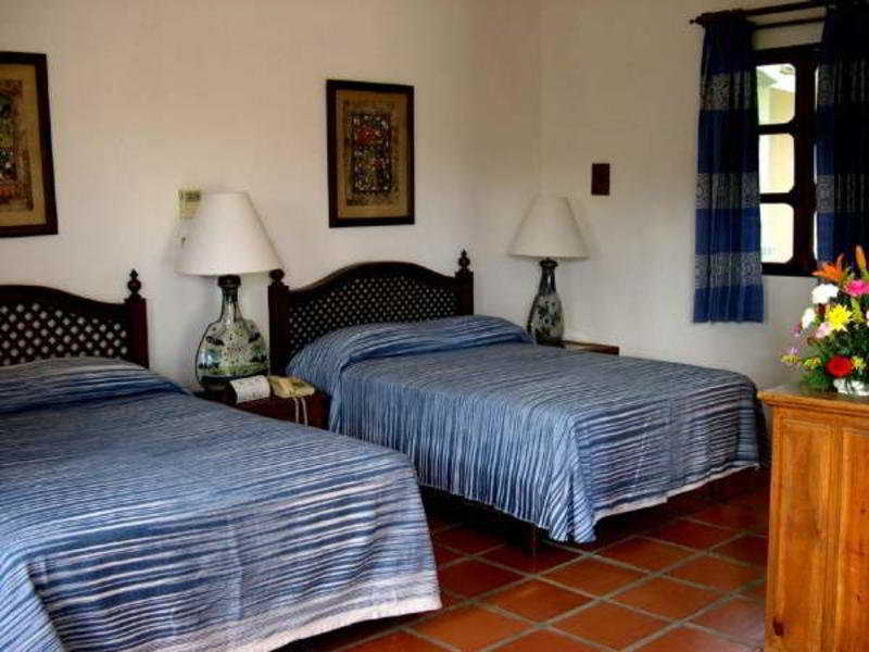 Bungalows Santa Cruz ปูแอร์โตเอสกอนดิโด ภายนอก รูปภาพ